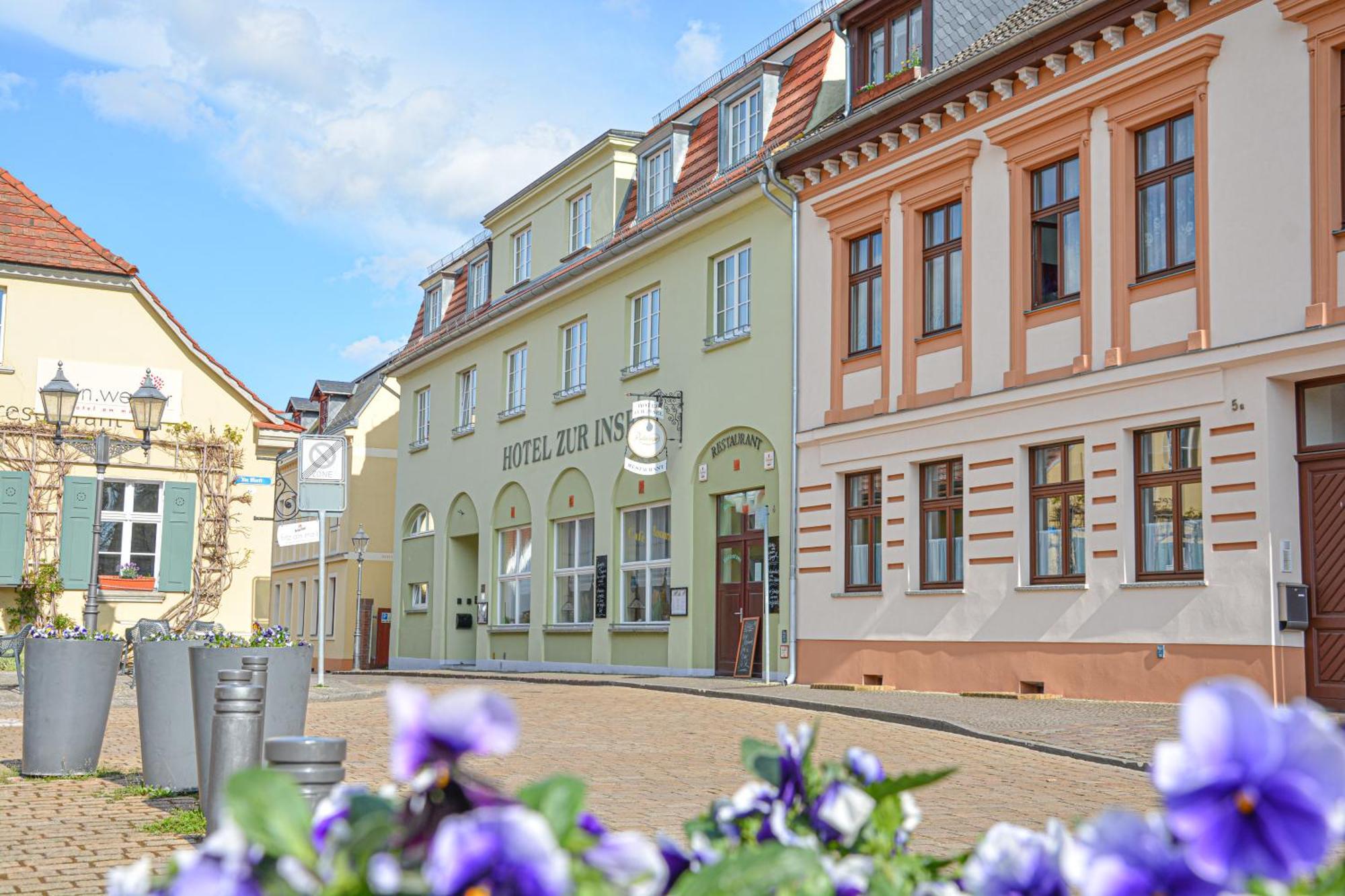 Hotel Zur Insel Werder  Buitenkant foto